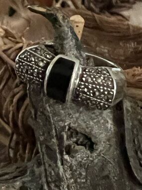 Vintage Sterling Silver Black onyx and Marcasite
